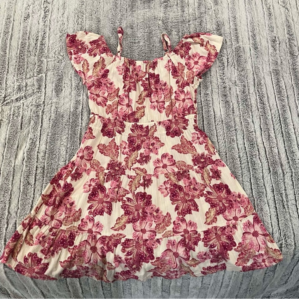 Girls dress